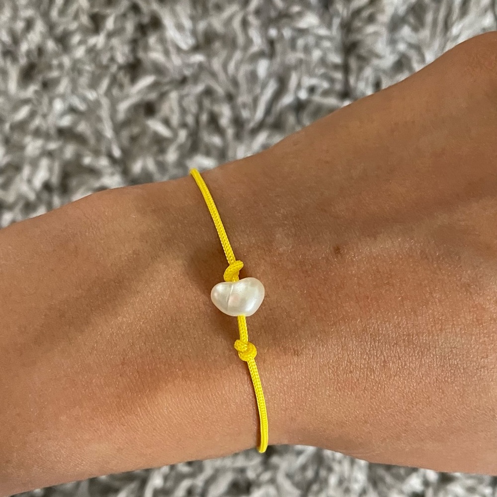 Hand made bracelet with pearl stone